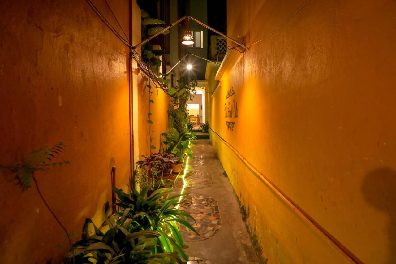 French Villa Pondicherry Exterior photo