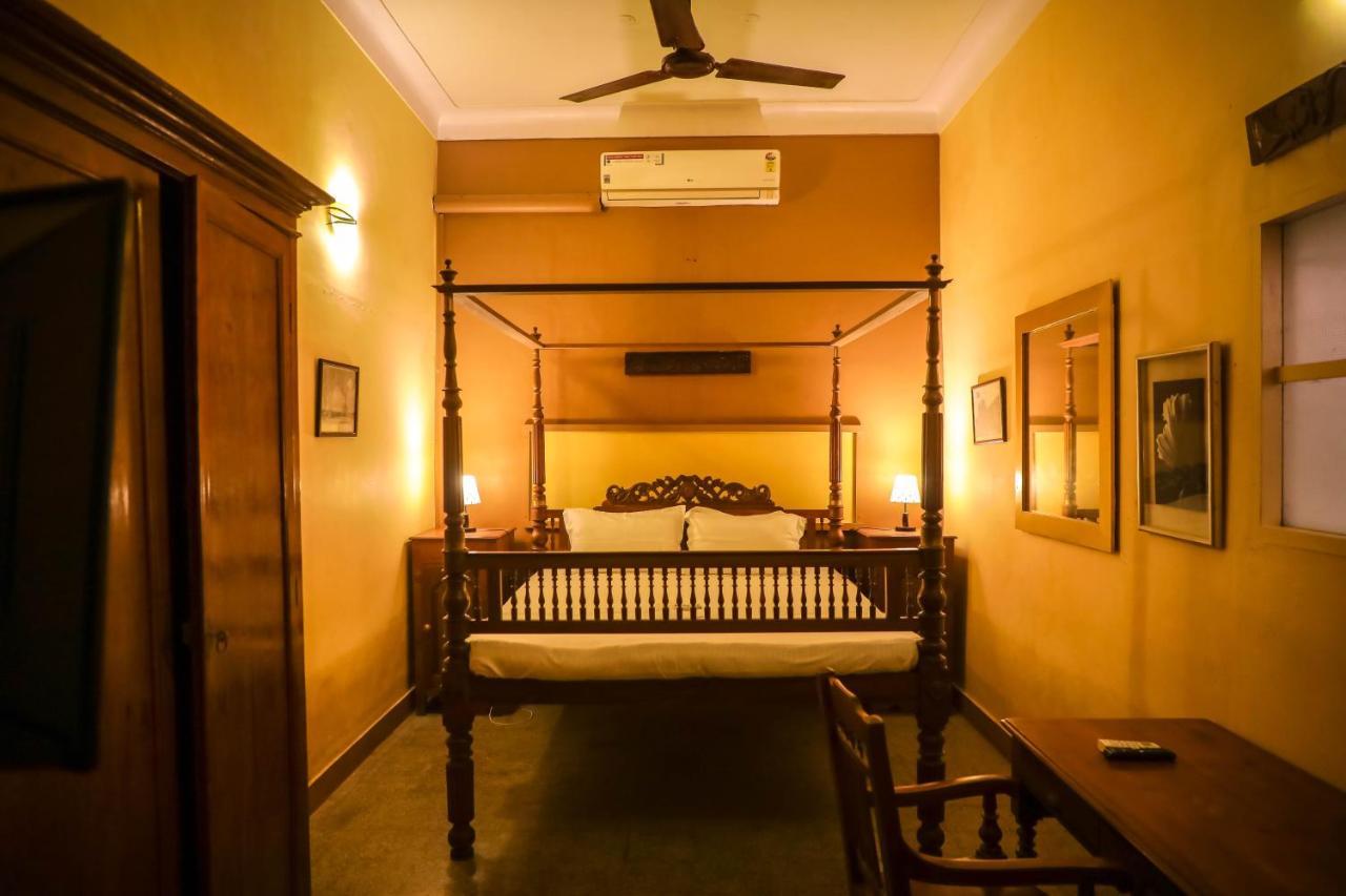 French Villa Pondicherry Exterior photo