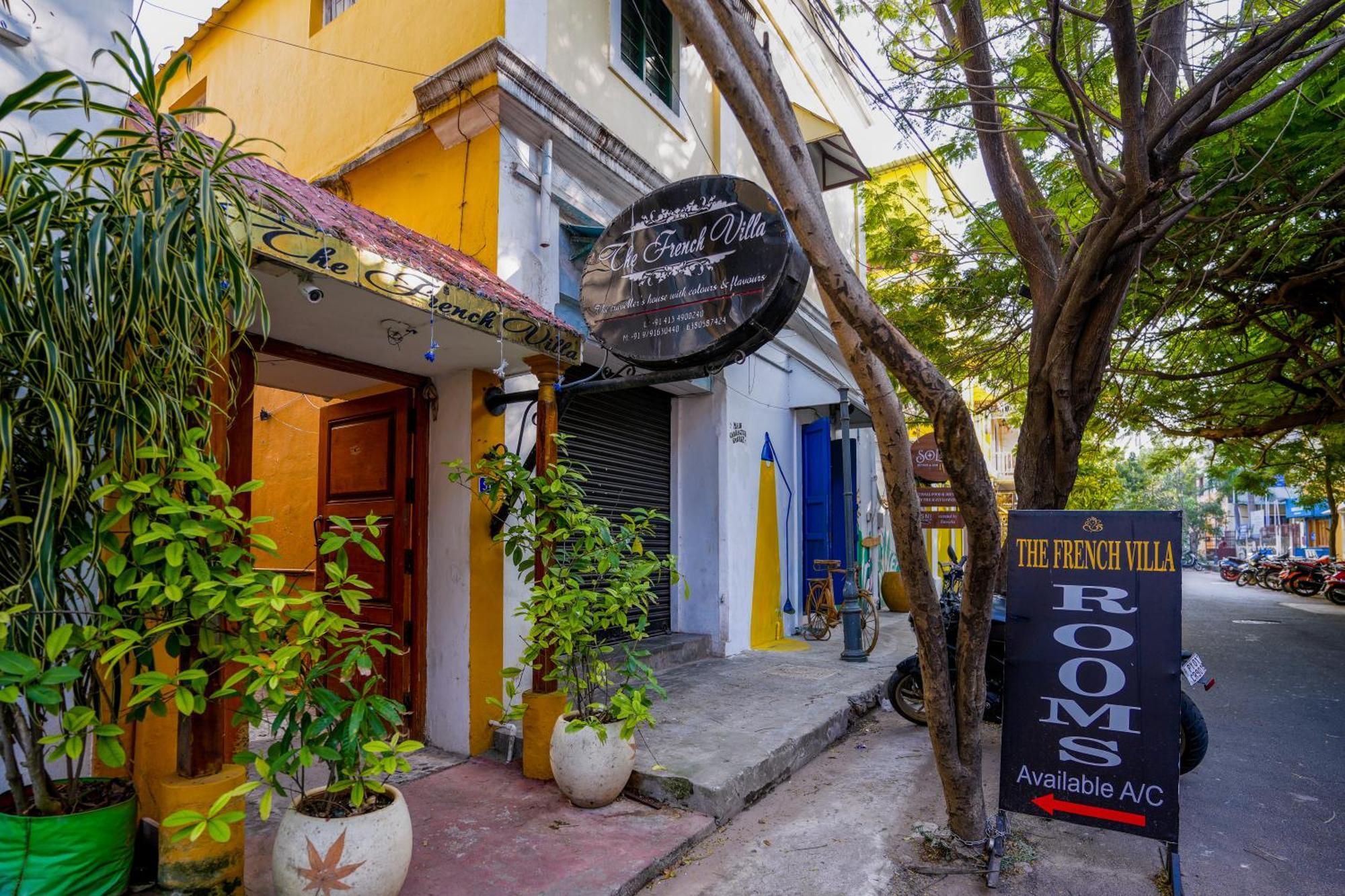 French Villa Pondicherry Exterior photo