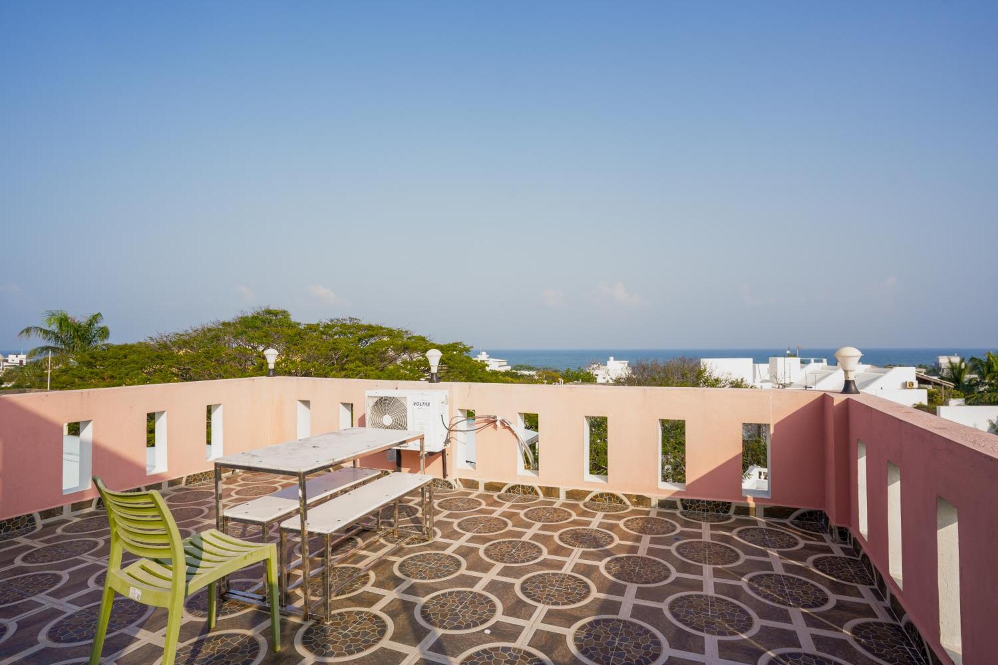 French Villa Pondicherry Exterior photo
