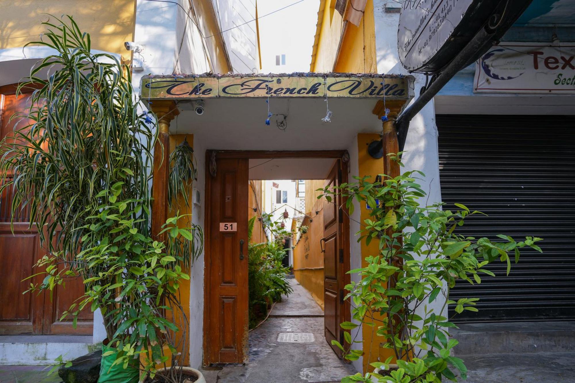 French Villa Pondicherry Exterior photo