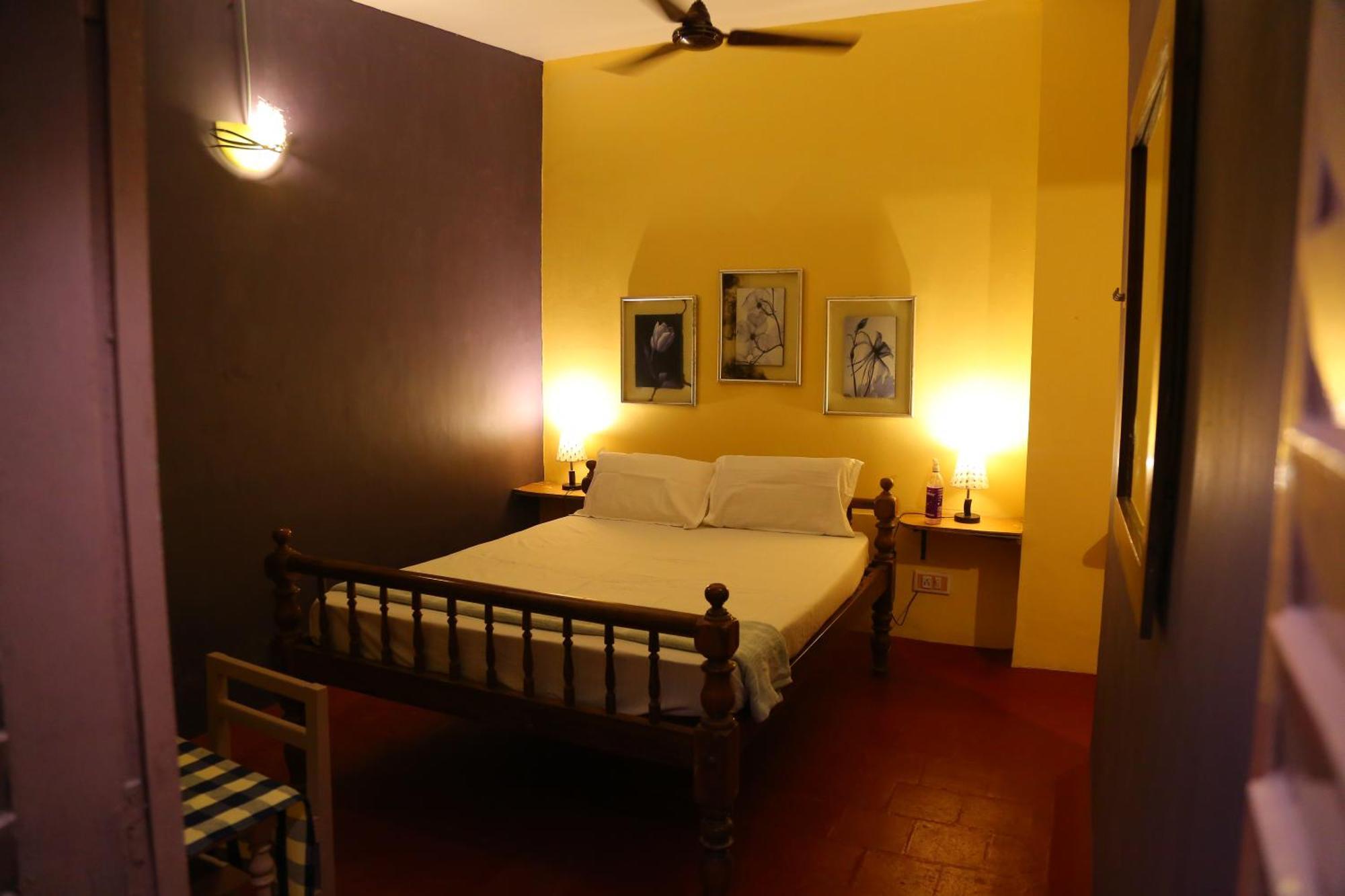 French Villa Pondicherry Exterior photo